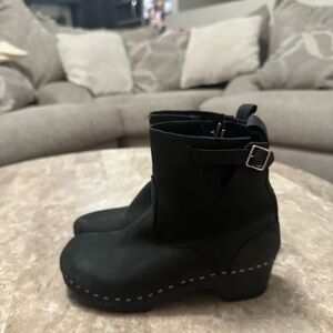 Sandgrens Handmade Swedish Wood Clogs for Women, Low Heel Boots